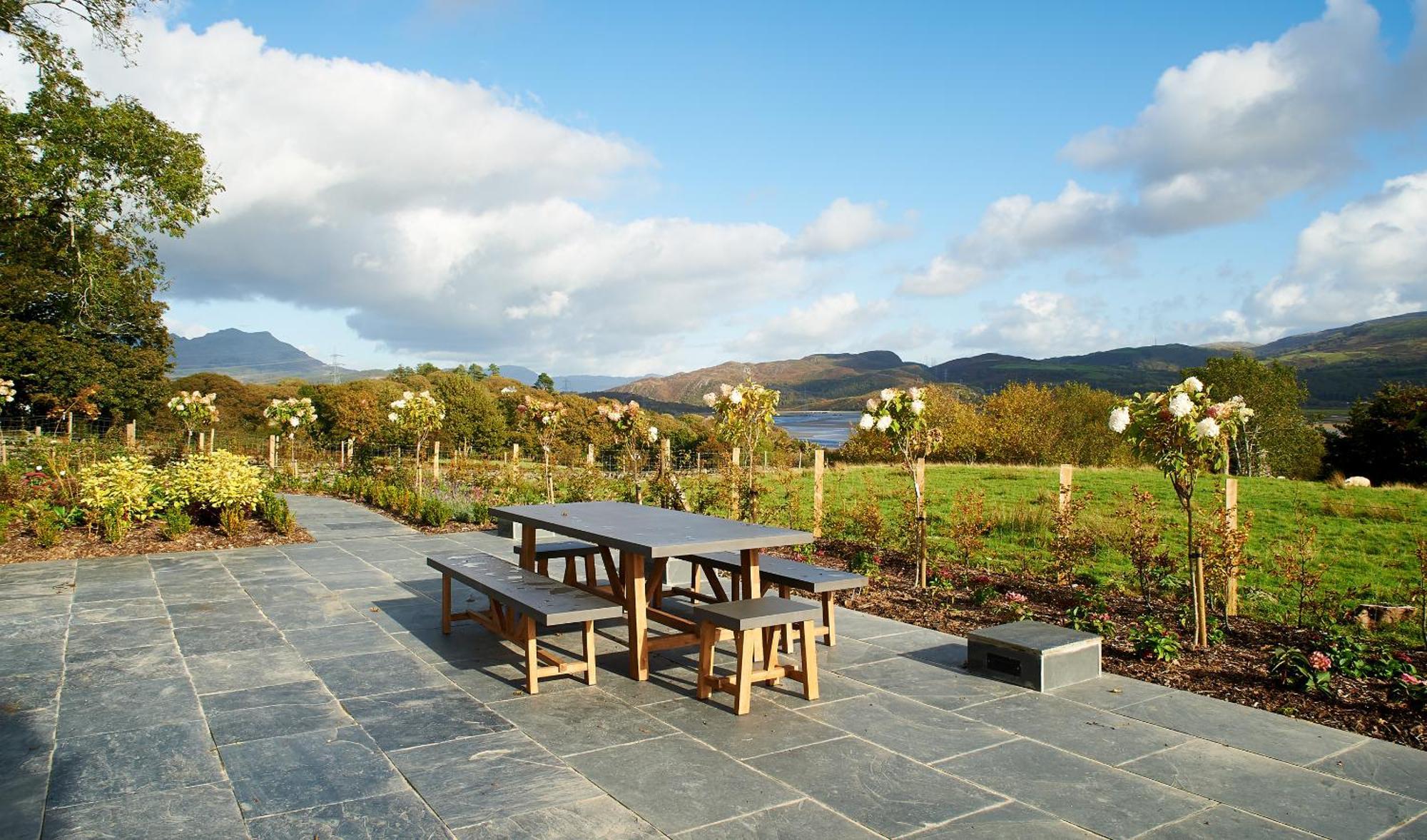 Portmeirion Village & Castell Deudraeth Porthmadog Extérieur photo